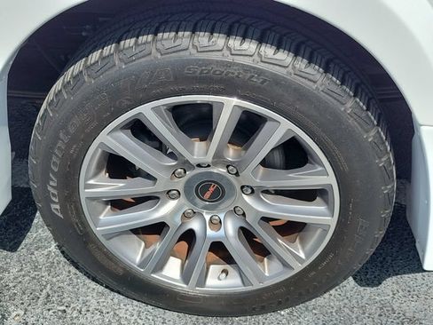 Used 2020 GMC Savana 2500 Extended w/ Enhanced Convenience Package RWD image 8
