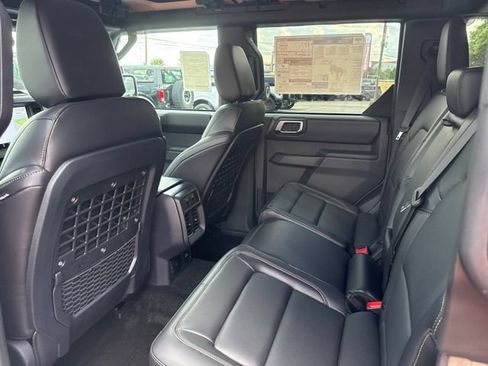 New 2026 Ford Bronco Badlands AWD/4WD image 10