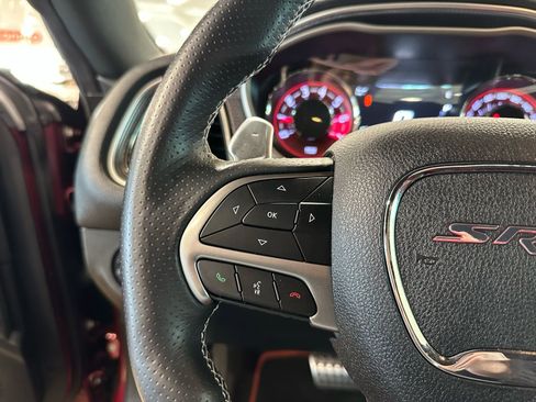 Used 2018 Dodge Challenger SRT Hellcat image 23
