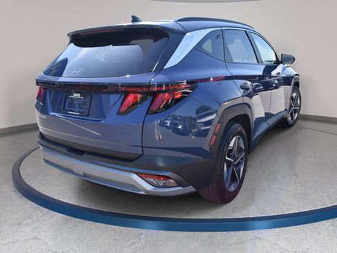 Used 2025 Hyundai Tucson SEL FWD image 7