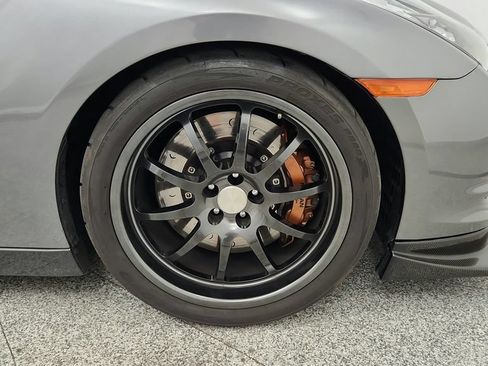 Used 2011 Nissan GT-R Premium AWD/4WD image 40