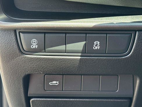 Used 2022 MAZDA MAZDA3 s FWD image 28