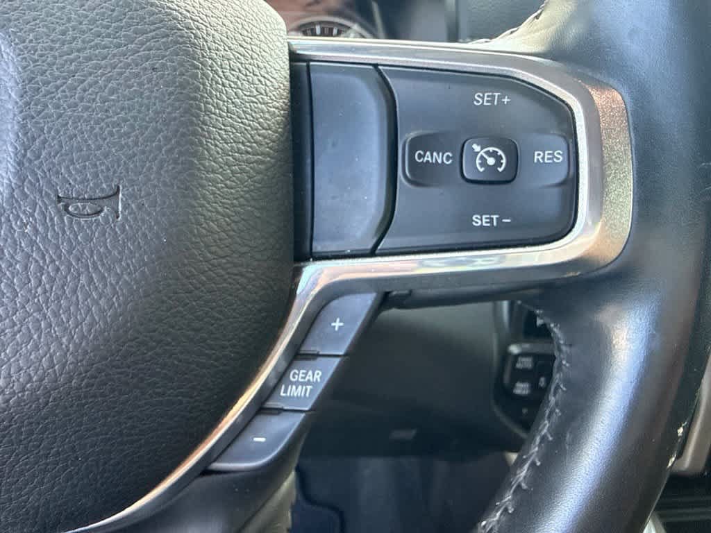 Used 2021 RAM 1500 Laramie AWD/4WD image 21