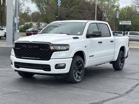 New 2026 RAM 1500 4x4 Crew Cab image 30