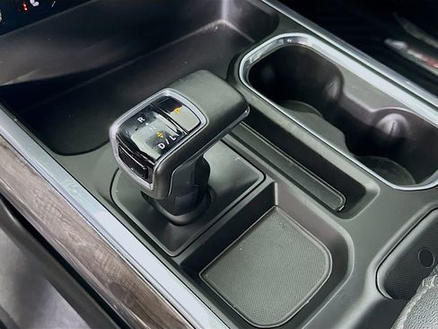 Used 2023 Chevrolet Silverado 1500 LTZ image 24