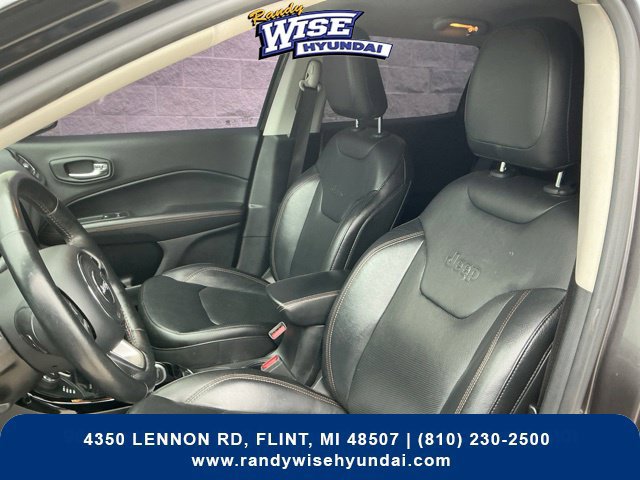 Used 2018 Jeep Compass Limited AWD/4WD image 15