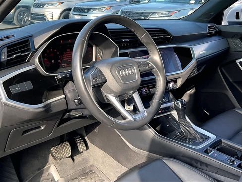 Used 2022 Audi Q3 2.0T Premium image 17