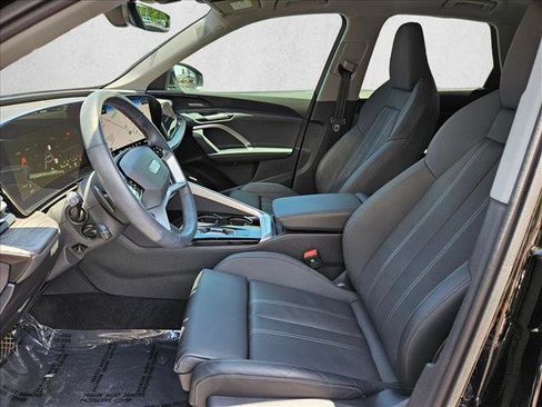 Used 2025 Audi Q5 Premium Plus AWD/4WD image 22