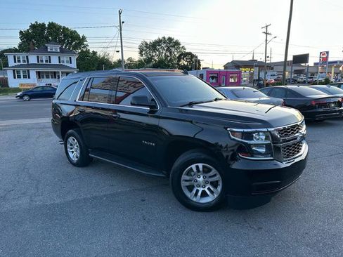 Used 2016 Chevrolet Tahoe LT RWD image 2