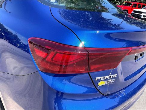 Used 2024 Kia Forte LXS w/ LXS Technology Package FWD image 29