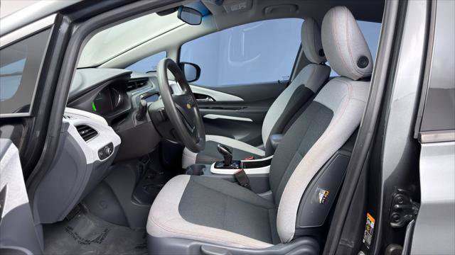 Used 2020 Chevrolet Bolt LT FWD image 14