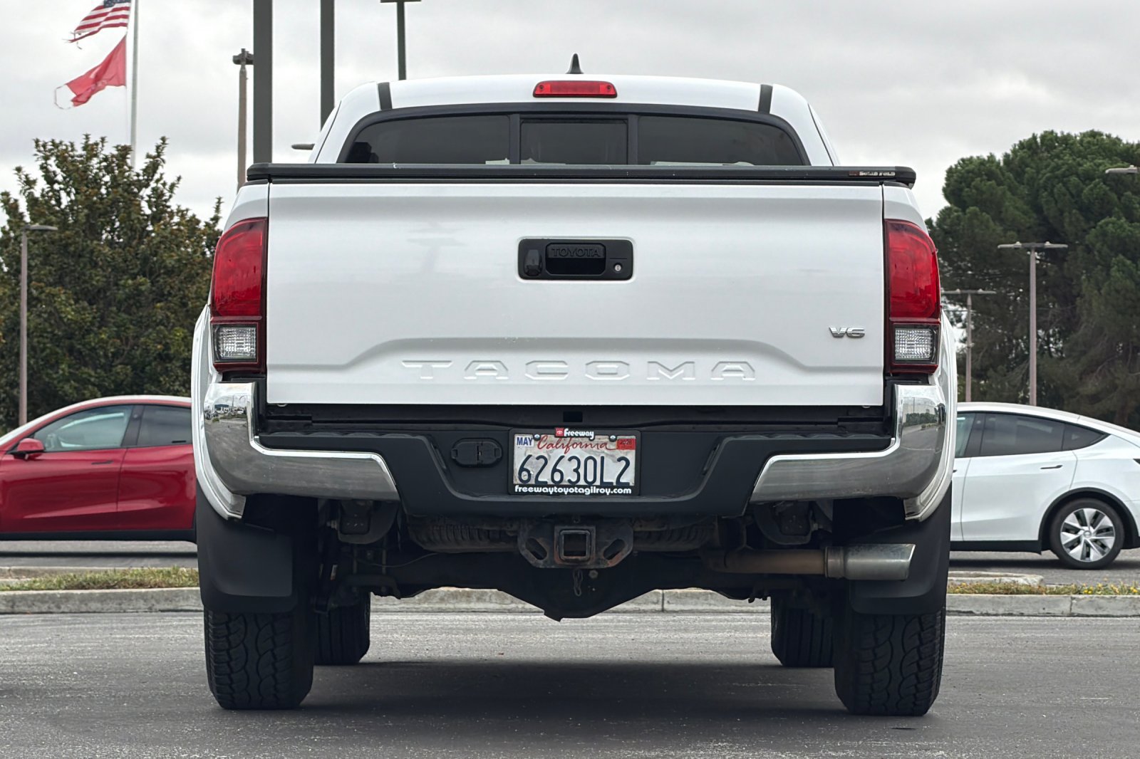 Used 2018 Toyota Tacoma SR5 RWD image 5