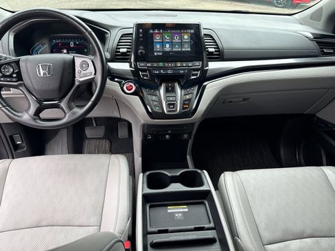 Used 2022 Honda Odyssey Elite image 14