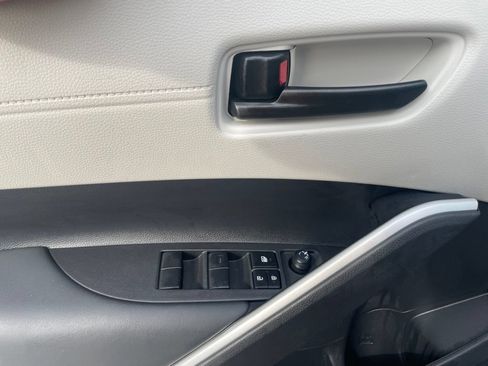 New 2026 Toyota Corolla Cross LE FWD image 17