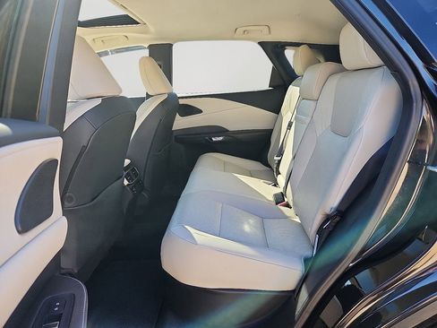 Used 2024 Lexus RX 350 Premium image 8