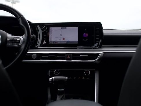 Used 2024 Kia K5 GT-Line w/ GT-Line Premium Package FWD image 11