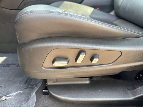 Used 2023 Cadillac XT5 Sportv image 45