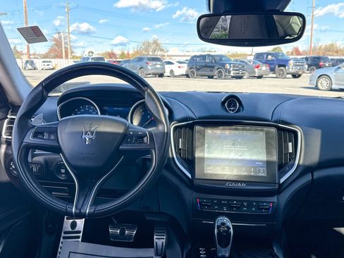 Used 2017 Maserati Ghibli S Q4 image 23