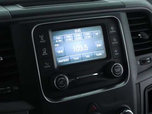 Used 2014 RAM 1500 Express image 12