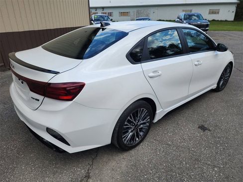 Used 2023 Kia Forte GT-Line image 8