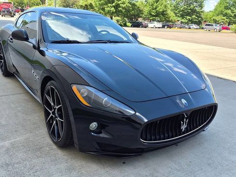 Used 2012 Maserati GranTurismo S RWD image 9