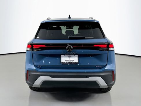New 2025 Volkswagen Tiguan SE image 5