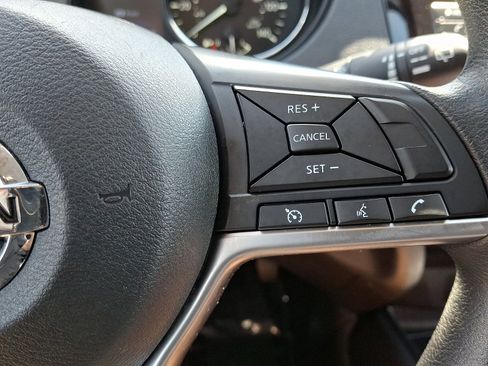 Used 2021 Nissan Rogue Sport S AWD/4WD image 21