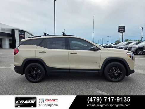 Used 2022 GMC Terrain AT4 w/ Infotainment Package II AWD/4WD image 8