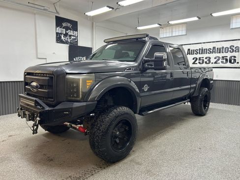 Used 2016 Ford F350 Lariat w/ Lariat Ultimate Package AWD/4WD image 3