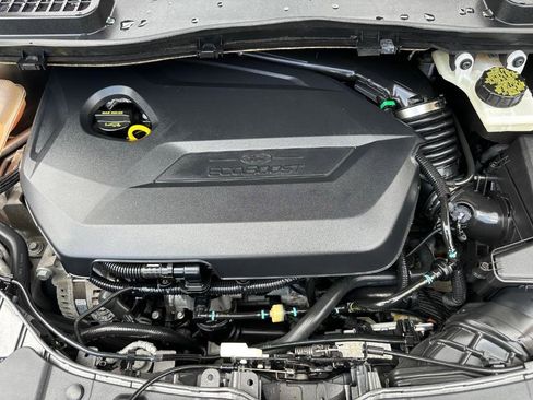 Used 2014 Ford Escape SE FWD image 37