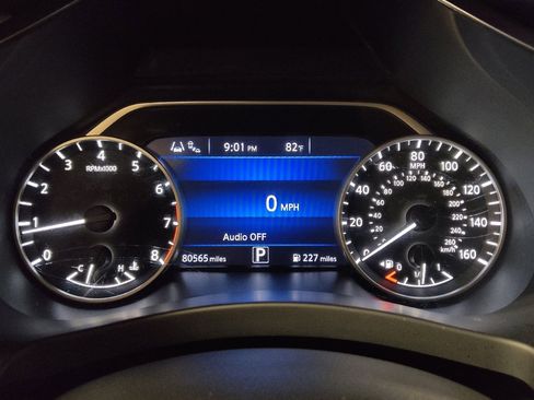 Used 2020 Nissan Murano SV FWD image 25