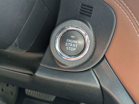 Used 2025 Subaru Outback Touring XT w/ Popular Package #2 image 31