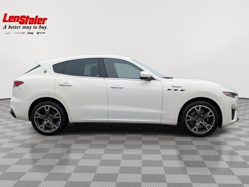 Used 2023 Maserati Levante Modena image 6