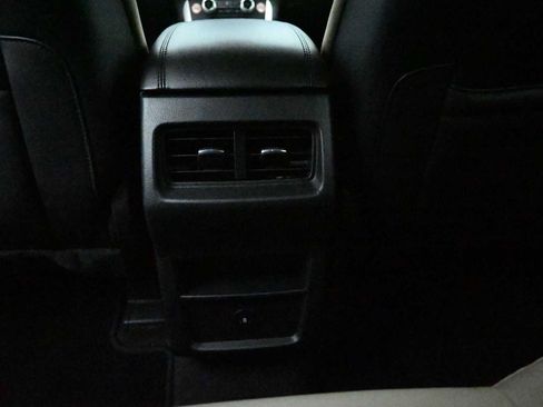 Used 2024 Ford Edge SEL AWD/4WD image 26