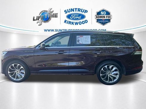 Used 2023 Lincoln Aviator Grand Touring w/ Equipment Group 301A AWD/4WD image 8