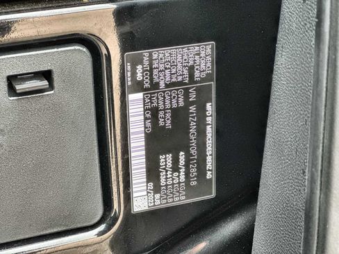 Used 2023 Mercedes-Benz Sprinter 2500 image 25
