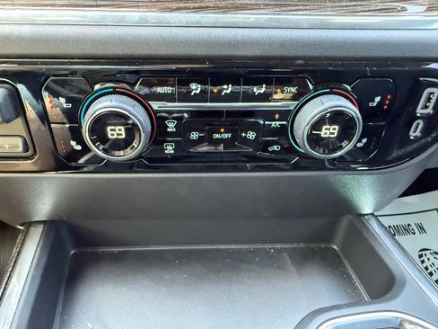 Used 2025 Chevrolet Silverado 1500 LT Trail Boss w/ LT Trail Boss Premium Package image 33