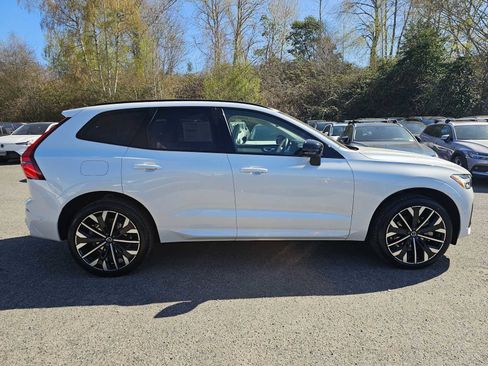 New 2026 Volvo XC60 T8 Ultra w/ Protection Package Premier AWD/4WD image 2