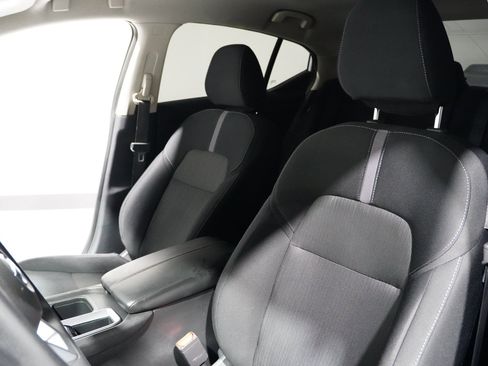 Used 2023 Nissan Sentra SV image 12