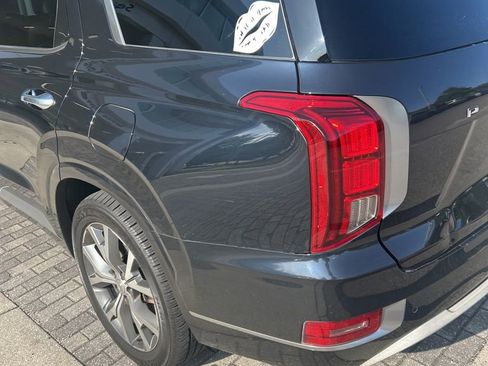 Used 2021 Hyundai Palisade Limited FWD image 13