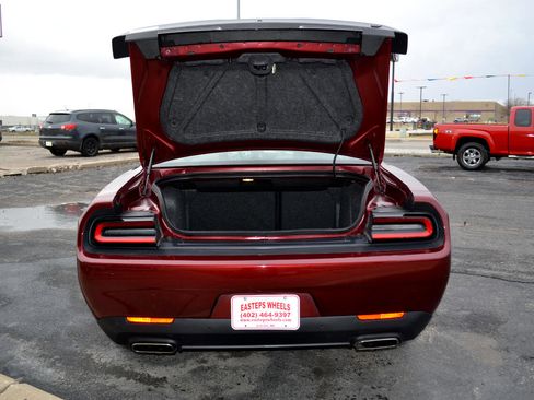 Used 2021 Dodge Challenger GT w/ Plus Package image 7