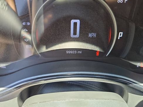 Used 2021 Dodge Durango SXT w/ 3rd Row Seating Group RWD image 27