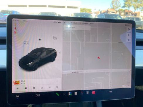 Used 2022 Tesla Model Y Performance AWD/4WD image 15
