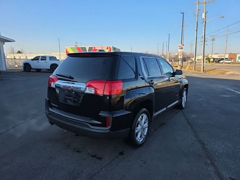 Used 2017 GMC Terrain SLE image 5