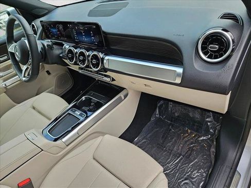 Used 2026 Mercedes-Benz GLB 250 image 19