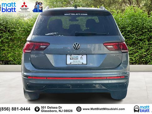 Used 2022 Volkswagen Tiguan SE R-Line image 5