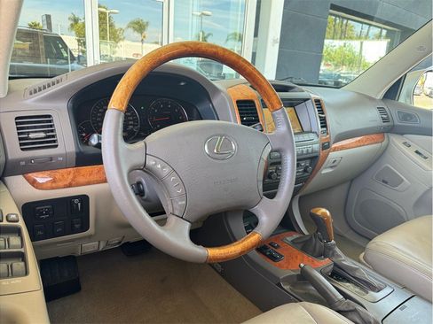 Used 2004 Lexus GX 470 AWD/4WD image 24