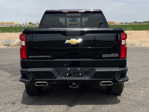 Used 2022 Chevrolet Silverado 1500 High Country AWD/4WD image 4