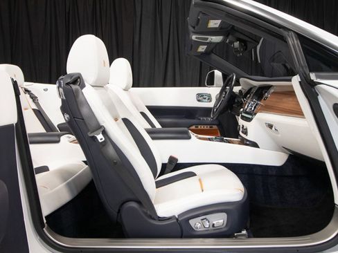 Used 2020 Rolls-Royce Dawn RWD image 47