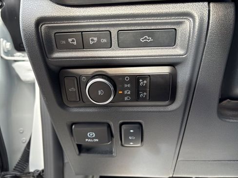 Used 2023 Ford F150 Lariat w/ Equipment Group 502A High image 20